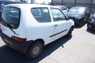 Serrure avant droit FIAT SEICENTO