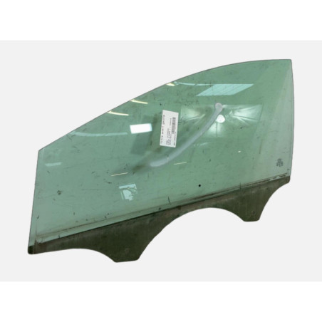 Vitre avant gauche FORD FOCUS 3
