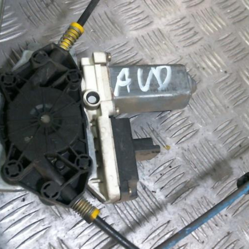 Leve vitre electrique avant droit CITROEN C2 Photo n°2