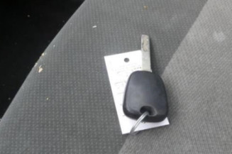 Leve vitre electrique avant droit CITROEN C2