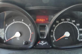 Compresseur clim FORD FIESTA 6