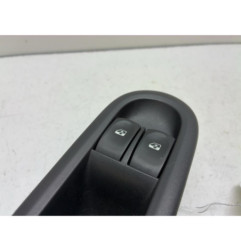 Interrupteur de leve vitre avant gauche RENAULT CLIO 3