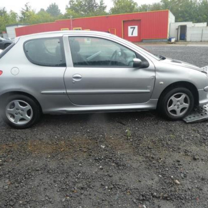 Serrure avant droit PEUGEOT 206 Photo n°4