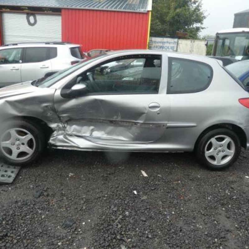 Serrure avant droit PEUGEOT 206 Photo n°6