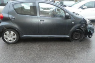 Porte arriere droit TOYOTA AYGO 1