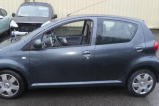 Porte arriere droit TOYOTA AYGO 1