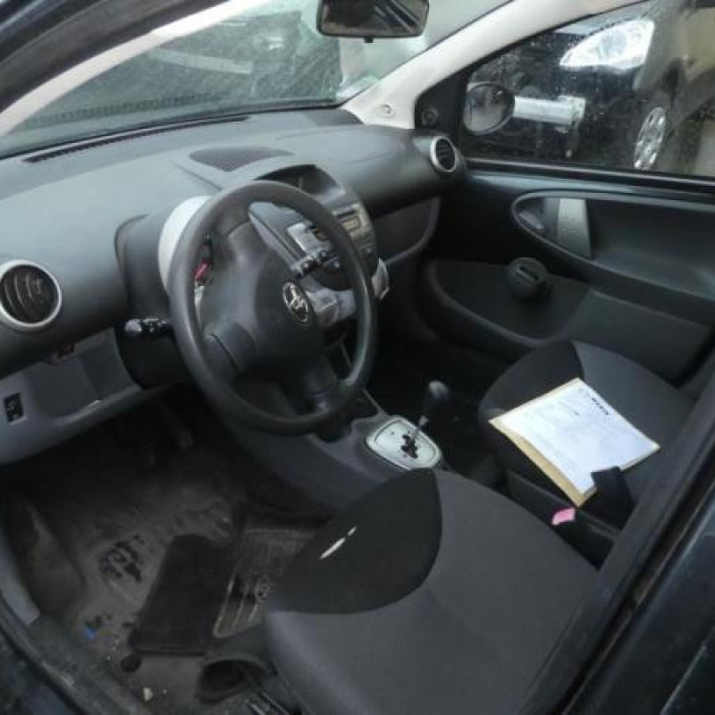 Porte arriere droit TOYOTA AYGO 1 Photo n°9