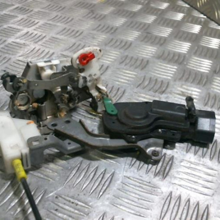 Serrure avant gauche TOYOTA AYGO 1