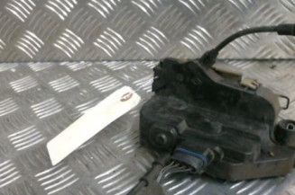 Serrure avant droit RENAULT MEGANE 2