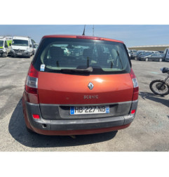 RENAULT SCENIC 2 PHASE 1 1.6i - 16V Photo n°1