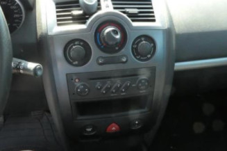 Serrure avant droit RENAULT MEGANE 2