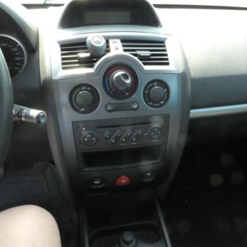 Serrure avant droit RENAULT MEGANE 2 Photo n°9