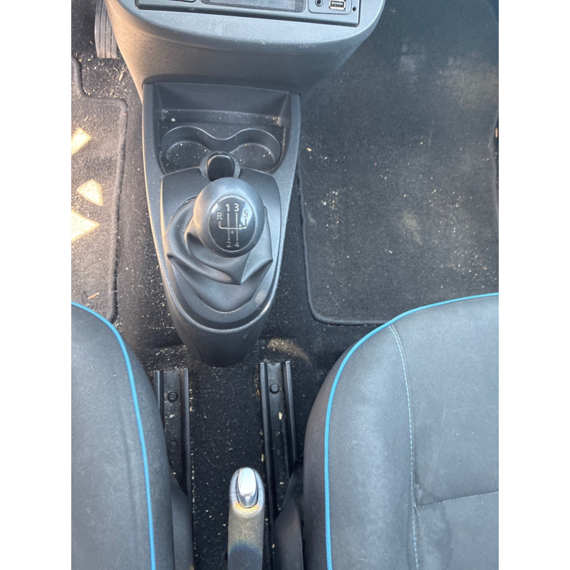 RENAULT TWINGO 2 PHASE 2 1.2i - 16V Photo n°21