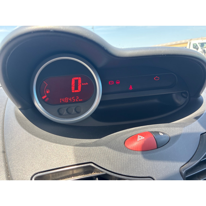RENAULT TWINGO 2 PHASE 2 1.2i - 16V Photo n°22