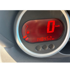 RENAULT TWINGO 2 PHASE 2 1.2i - 16V