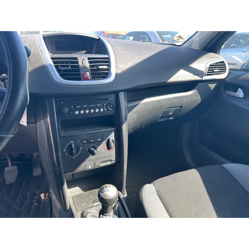 PEUGEOT 207 PHASE 1 1.4 HDI - 8V TURBO Photo n°13