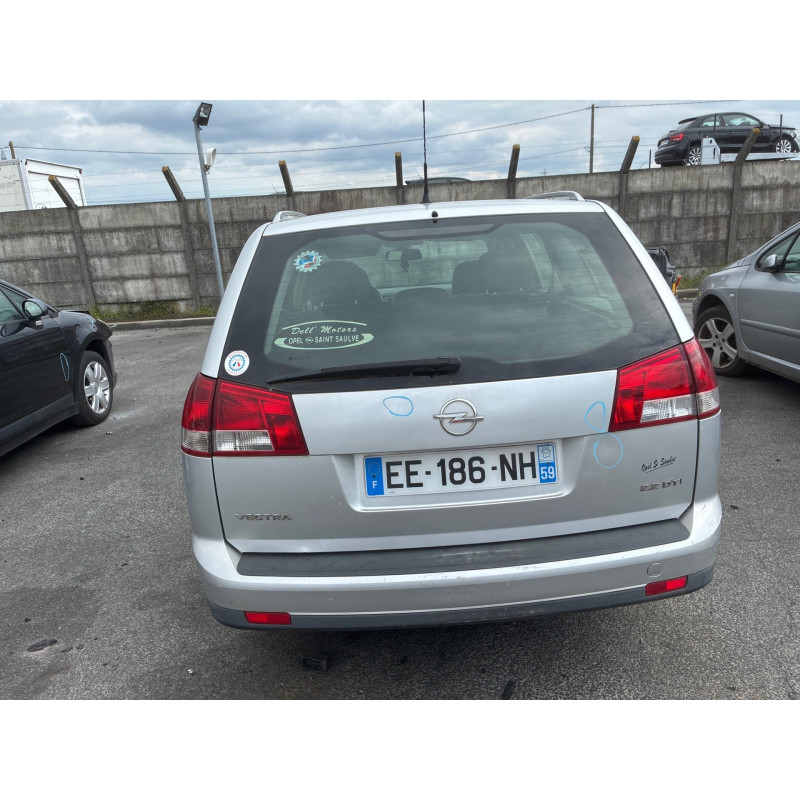 OPEL VECTRA C PHASE 1 BREAK 2.2 DTI - 16V TURBO Photo n°6