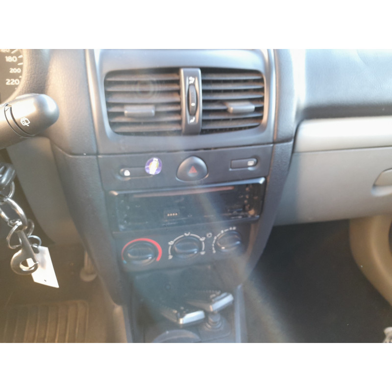 Neiman RENAULT CLIO 2 Photo n°13