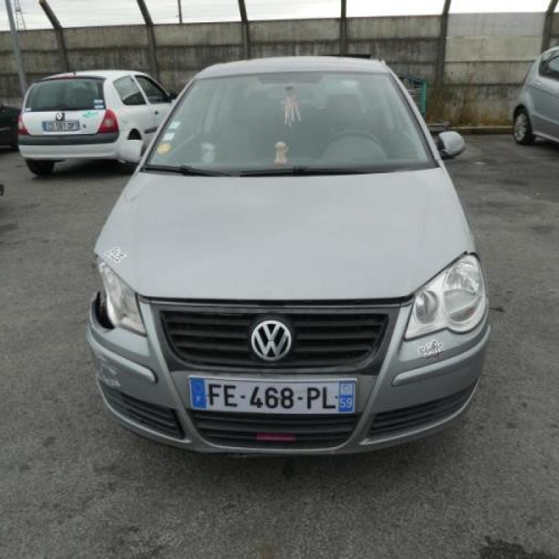 Bloc ABS (freins anti-blocage) VOLKSWAGEN POLO 4 Photo n°4