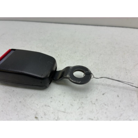 Attache ceinture arriere gauche RENAULT TWINGO 1
