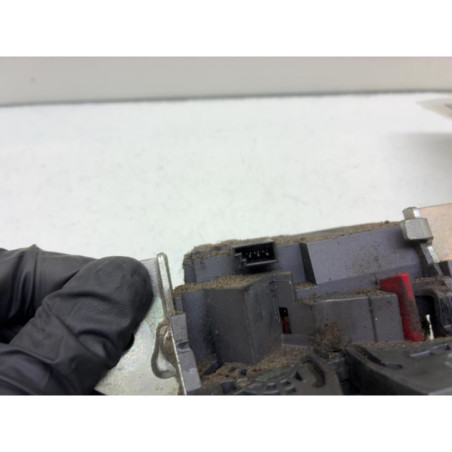 Serrure de coffre MERCEDES CLASSE A 169