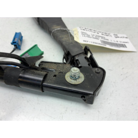 Pretensionneur de ceinture avant gauche OPEL ASTRA H