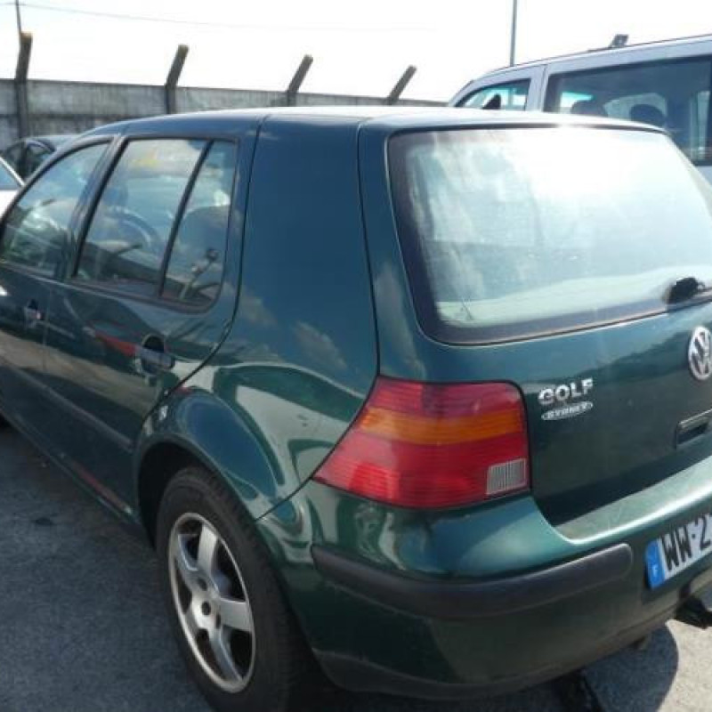Serrure de coffre VOLKSWAGEN GOLF 4 Photo n°7