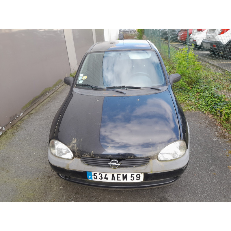 Plage arriere OPEL CORSA B Photo n°9