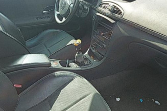 Feu arriere secondaire droit (feux) RENAULT LAGUNA 2