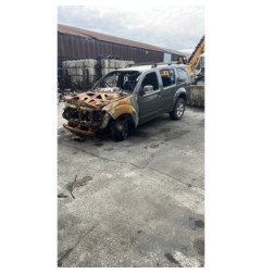 Verin de coffre NISSAN PATHFINDER 2