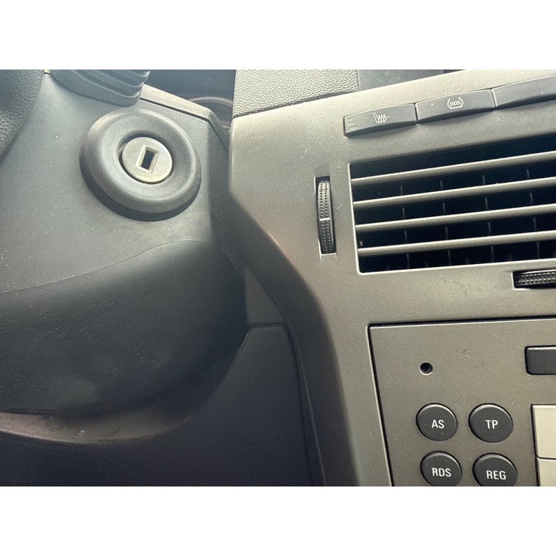 Feu arriere principal gauche (feux) OPEL ASTRA H Photo n°9