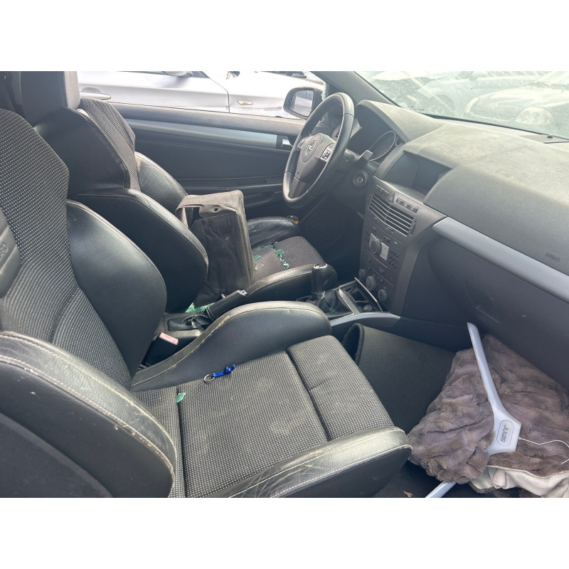 Feu arriere principal gauche (feux) OPEL ASTRA H Photo n°17