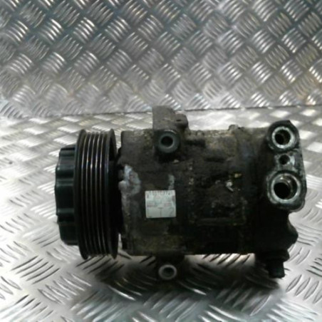 Compresseur clim OPEL CORSA D Photo n°1