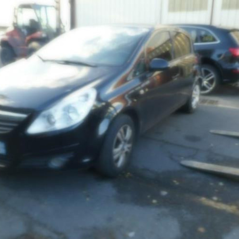 Compresseur clim OPEL CORSA D Photo n°4