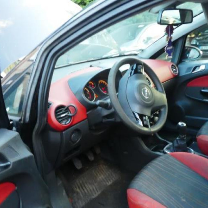 Compresseur clim OPEL CORSA D Photo n°14