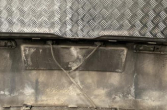 Pare choc arriere VOLKSWAGEN POLO 3