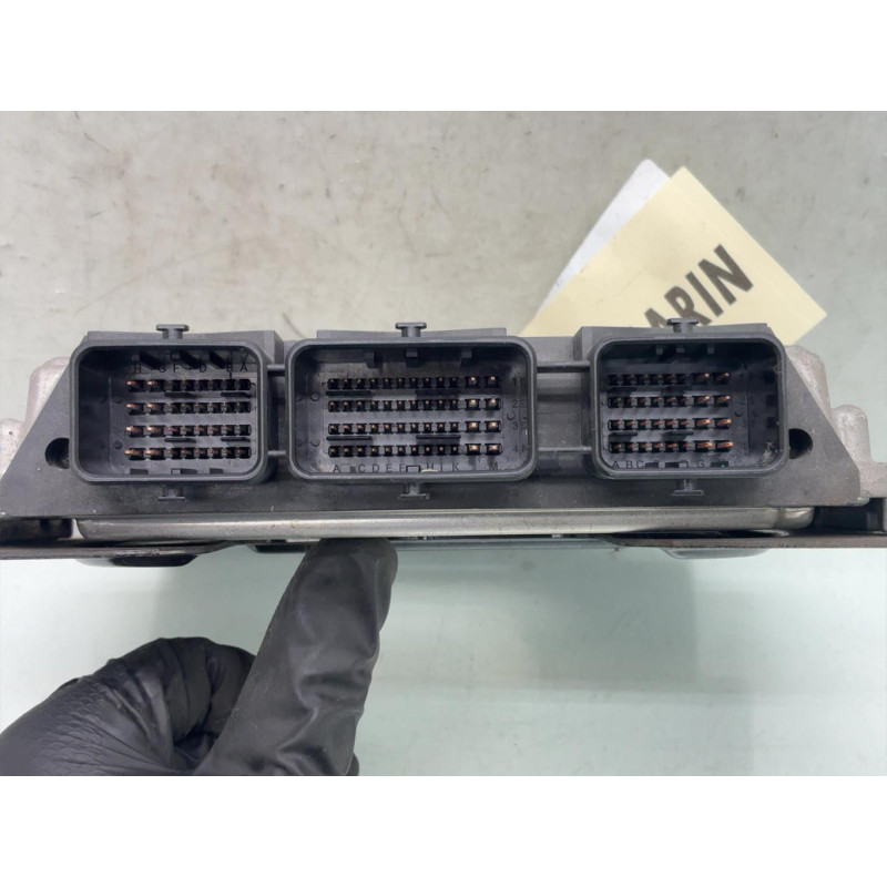 Calculateur moteur PEUGEOT PARTNER 2 Photo n°3