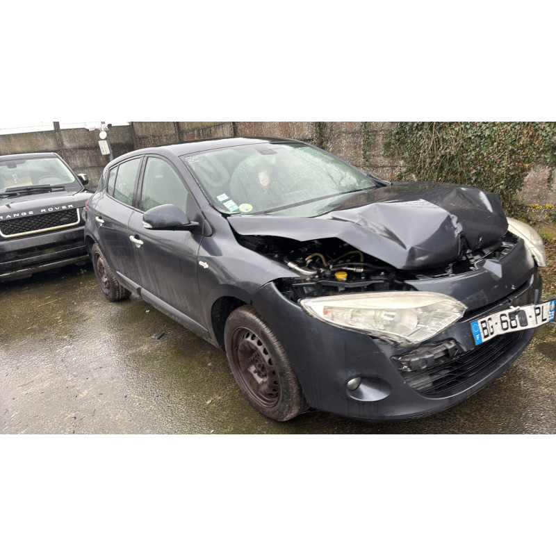 Crochet de remorquage RENAULT MEGANE 3 Photo n°7
