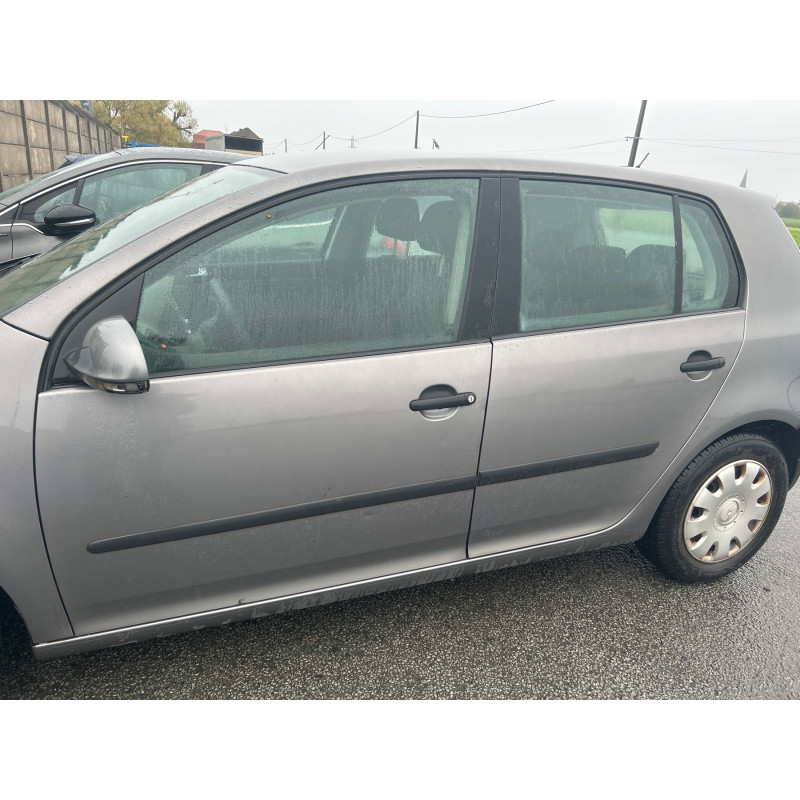 VOLKSWAGEN GOLF 5 1.9 TDI - 8V TURBO Photo n°4