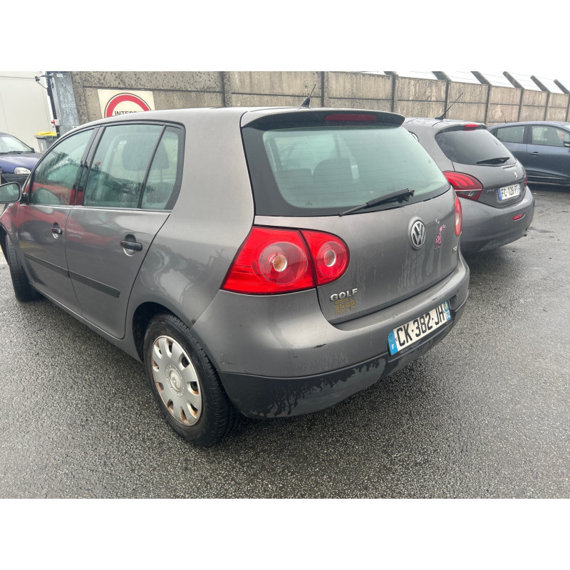 VOLKSWAGEN GOLF 5 1.9 TDI - 8V TURBO Photo n°11