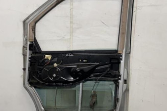 Porte avant droit MERCEDES CLASSE V 638