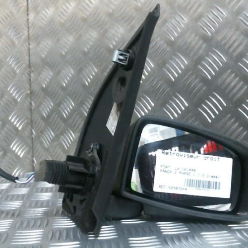 Retroviseur droit FIAT PANDA 2 Photo n°1