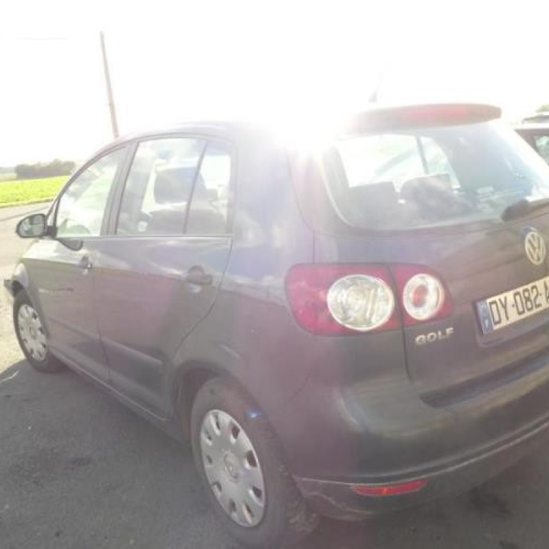 Feu arriere secondaire droit (feux) VOLKSWAGEN GOLF PLUS Photo n°6