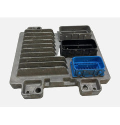 Calculateur moteur OPEL CORSA E Photo n°1