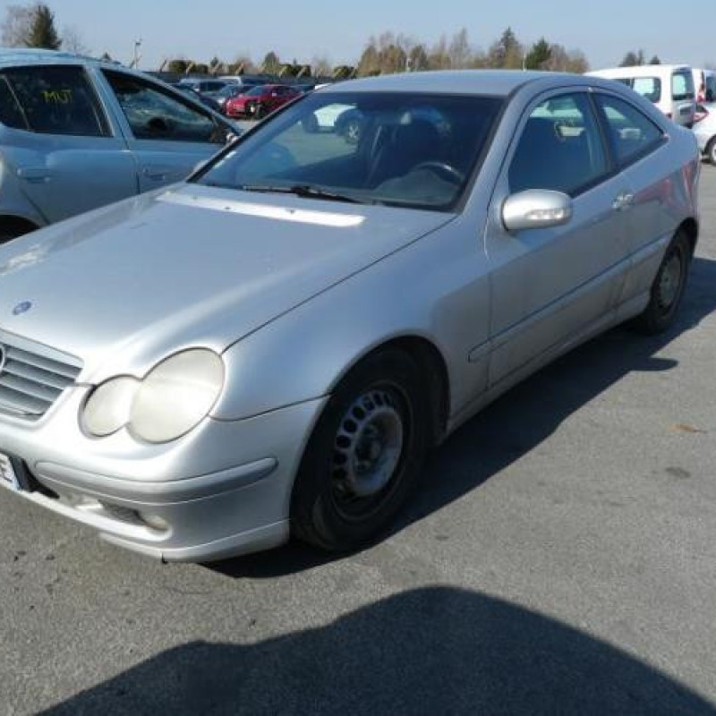 Porte avant droit MERCEDES CLASSE C 203 COUPE SPORT Photo n°5
