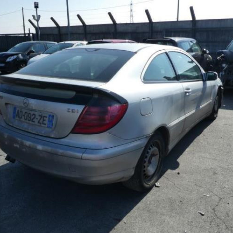 Porte avant droit MERCEDES CLASSE C 203 COUPE SPORT Photo n°7
