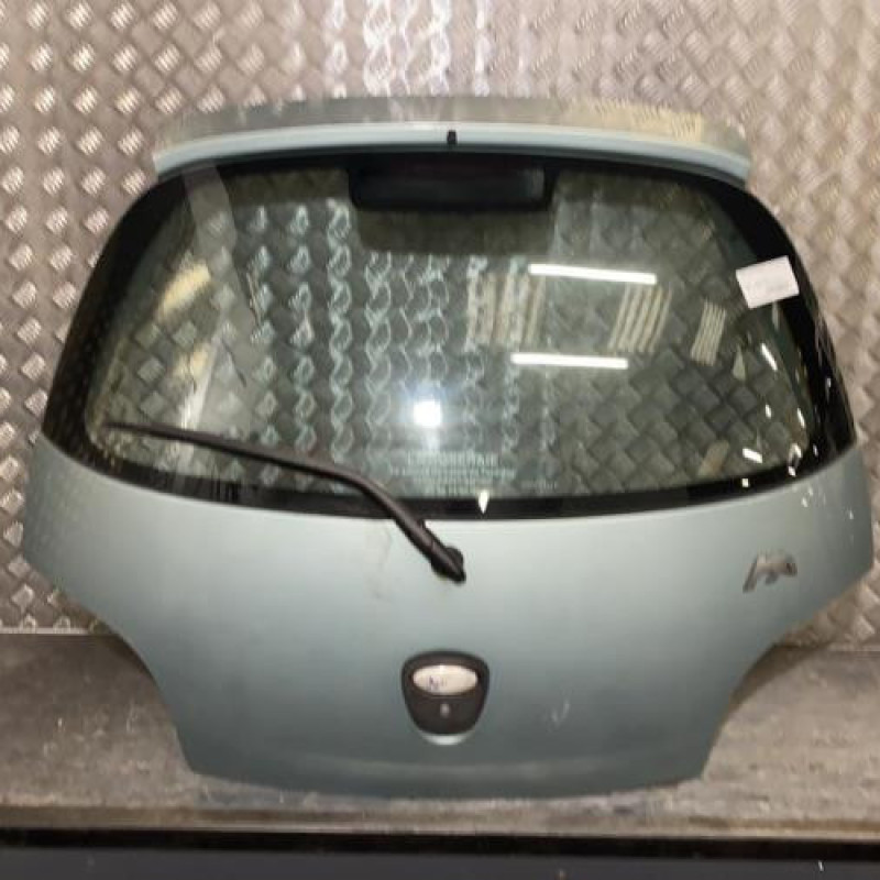 Malle/Hayon arriere FORD KA 1 Photo n°1