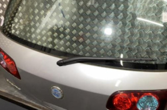 Malle/Hayon arriere FIAT CROMA 2