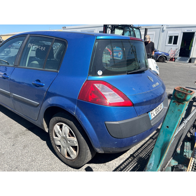 RENAULT MEGANE 2 PHASE 1 1.6i - 16V Photo n°8