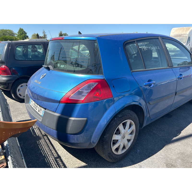 RENAULT MEGANE 2 PHASE 1 1.6i - 16V Photo n°14